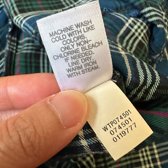 J. JILL Plaid Button-Up Tunic Shirt in Blue Green Dipped Hem Relaxed Fit - Picture 10 of 11